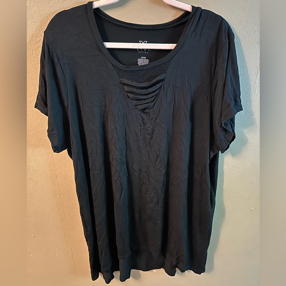 Livi Active Black Short Sleeve Tee
